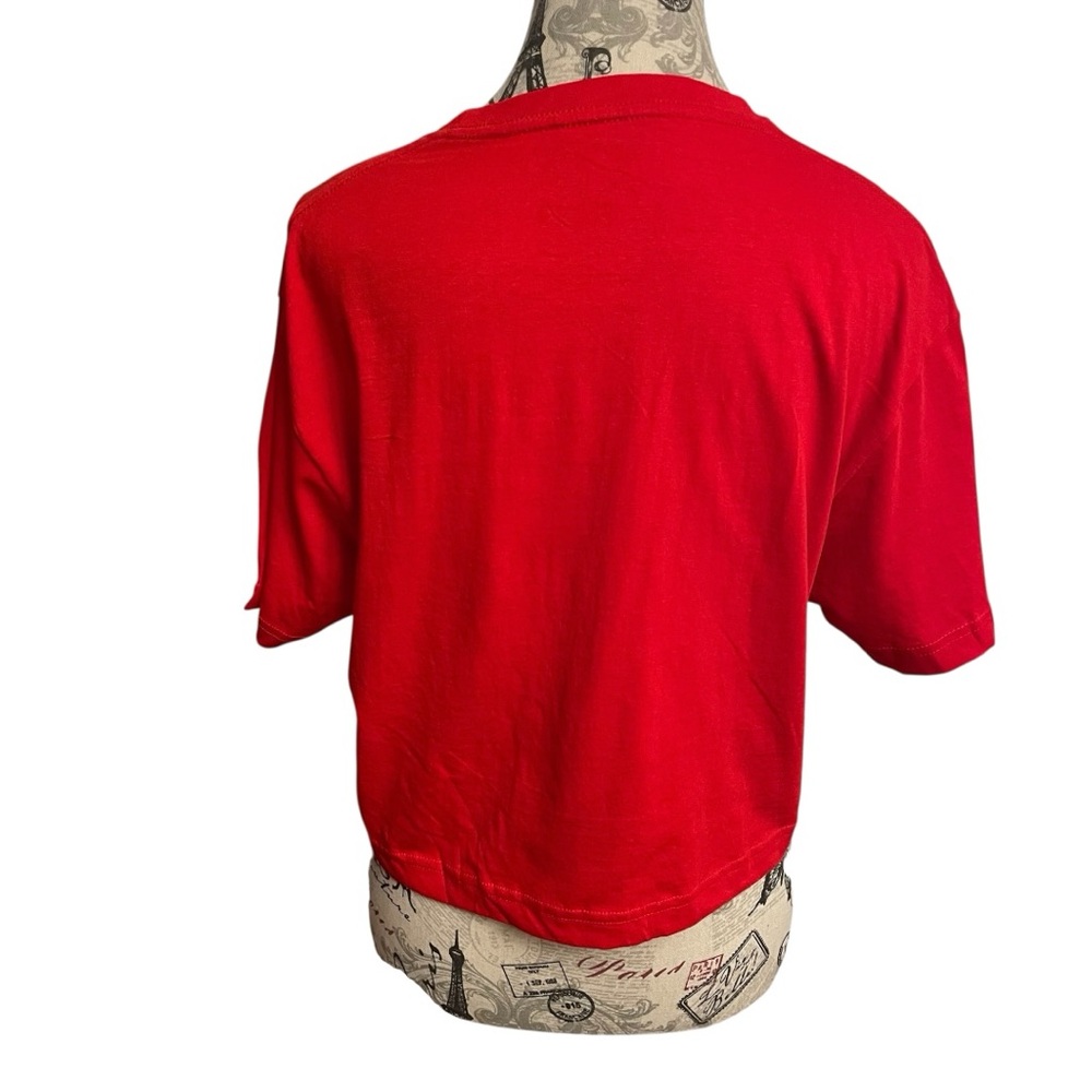 NWOT Sugar Flower Vibrant Red 'Style Icon' Short Sleeve Tee - Picture 2 of 3